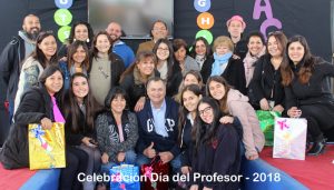 Read more about the article Día del Profesor