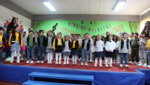 Read more about the article Rhythm and Song  English Festival 2019